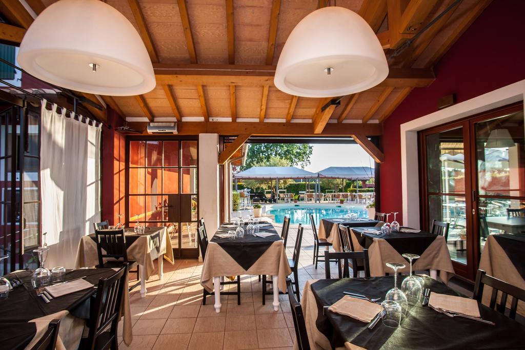 Hotel La Posta Di Torrenova Orbetello Buitenkant foto